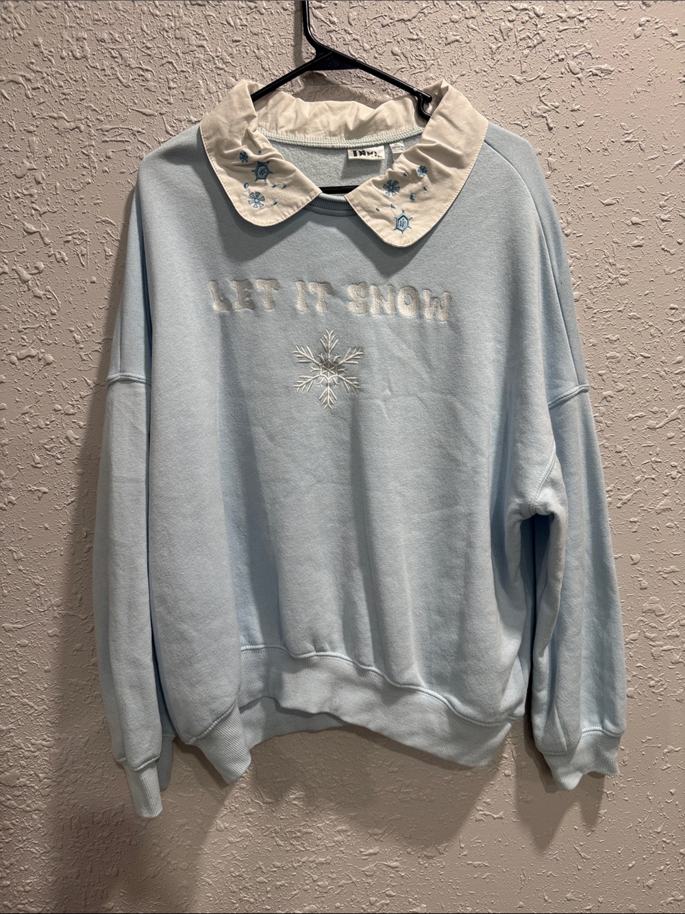 Light Blue 'Let It Snow' Crewneck Pullover Sweater